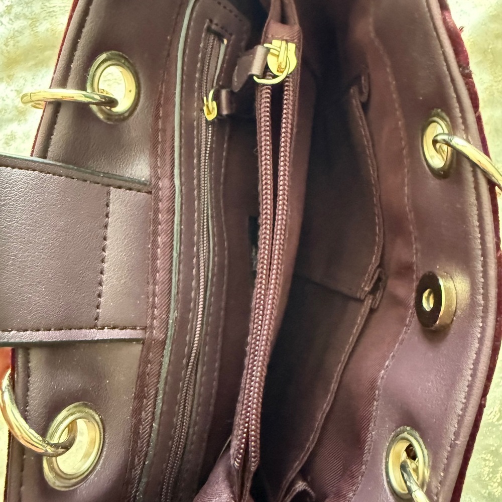 Elegant purple/plum Quilted Chain Shoulder Bag - Picture 4 of 5